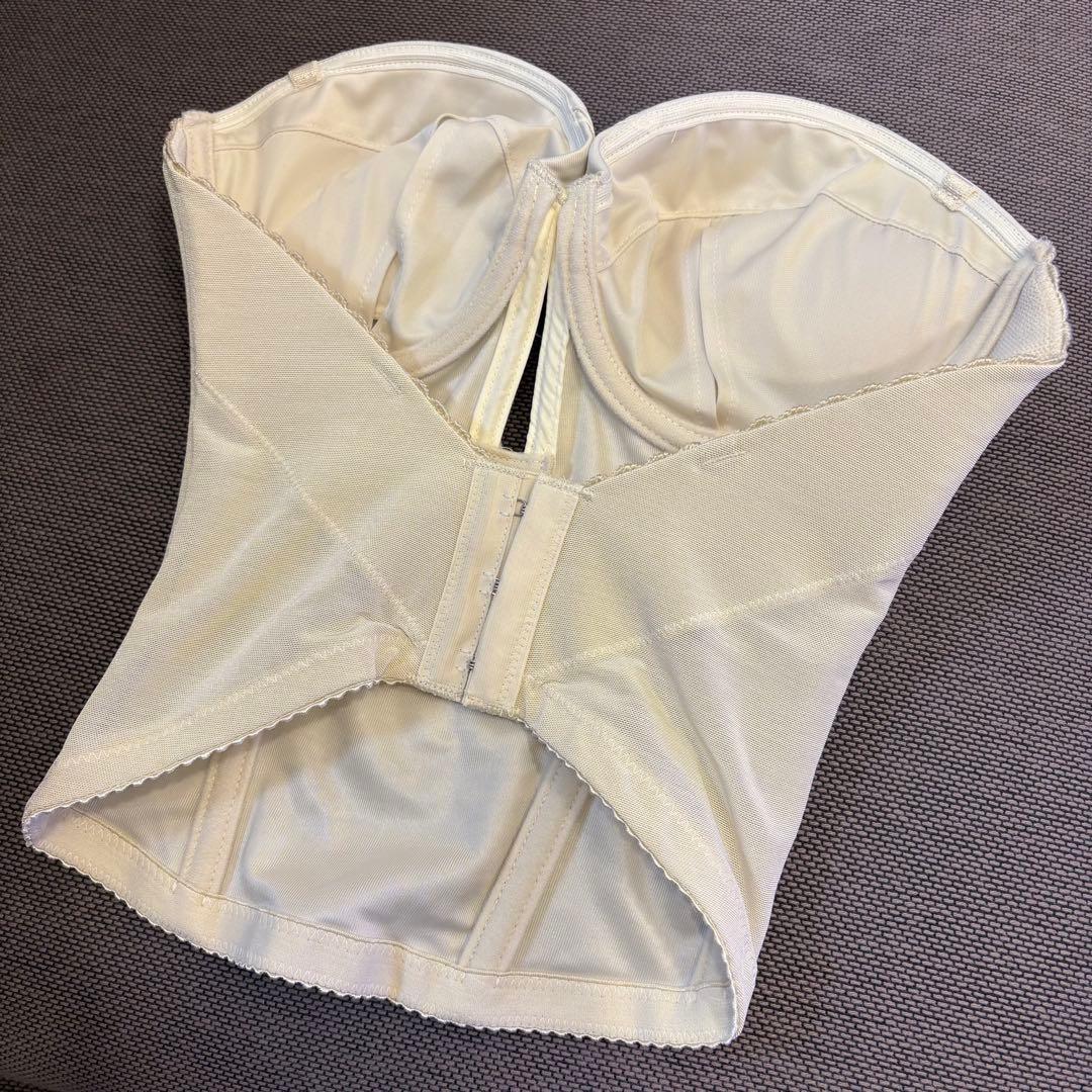 【美品】MIRROR MIRROR バックレスビスチェ F65