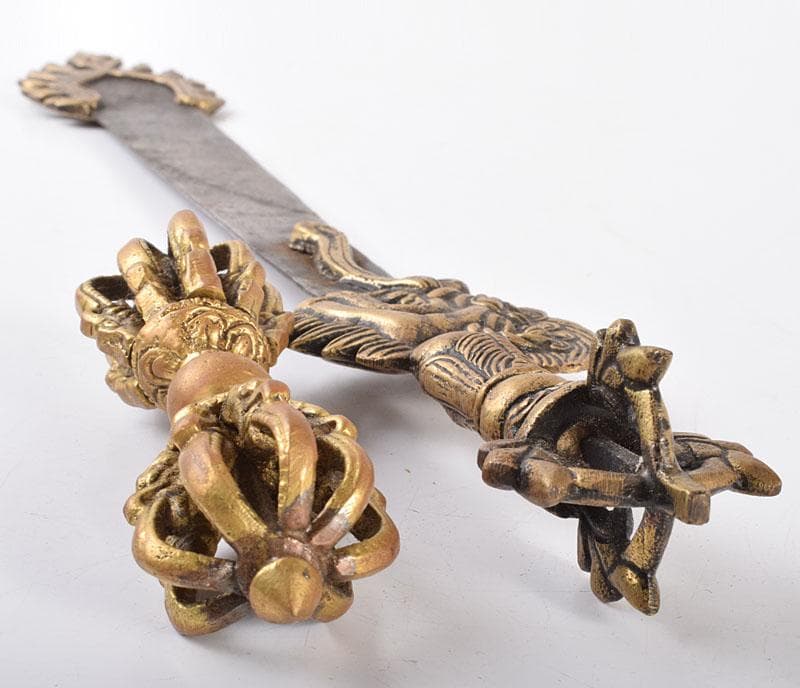 チベット密教法具　銅鍍金　文殊菩薩　利剣　ガドゥガ　八鈷杵　金剛杵　V4138B