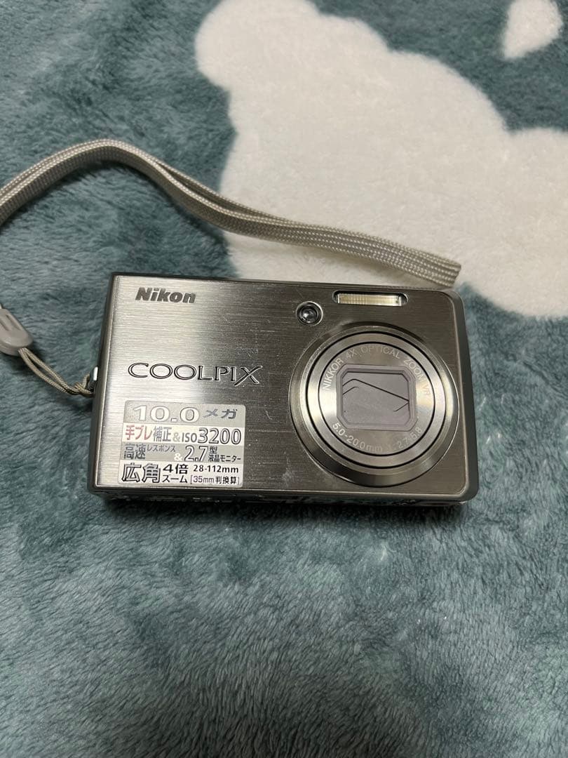 Nikon ニコン coolpix クールピクス S600