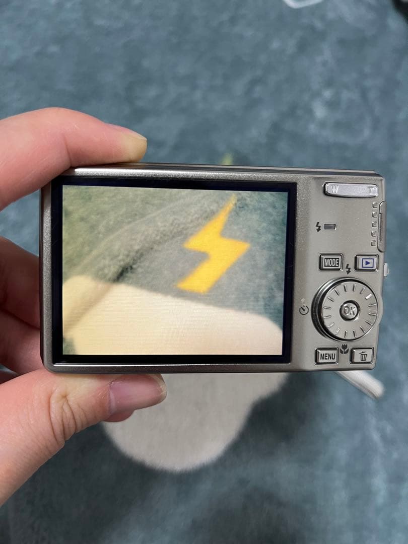 Nikon ニコン coolpix クールピクス S600