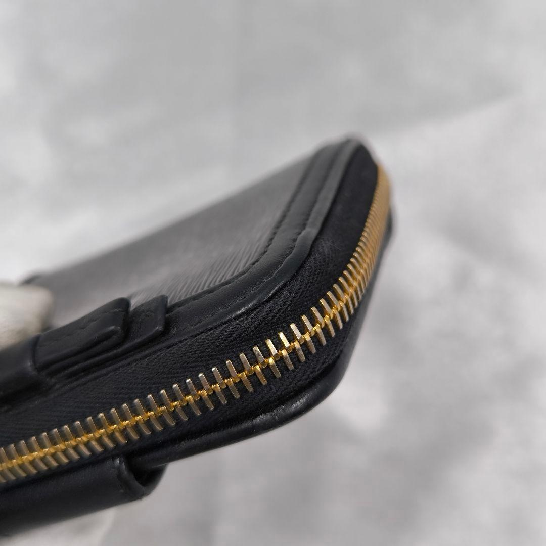 極美品!現行【PRADA】2つ折り財布 ヴィッテロムーブ 1ML522 黒