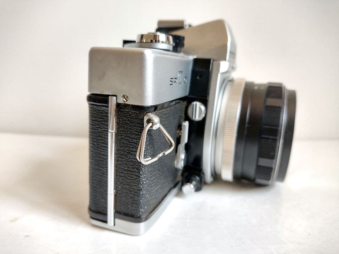 174【匿名配送】 ミノルタ SRT101 一眼レフ フィルムカメラ 露出計OK