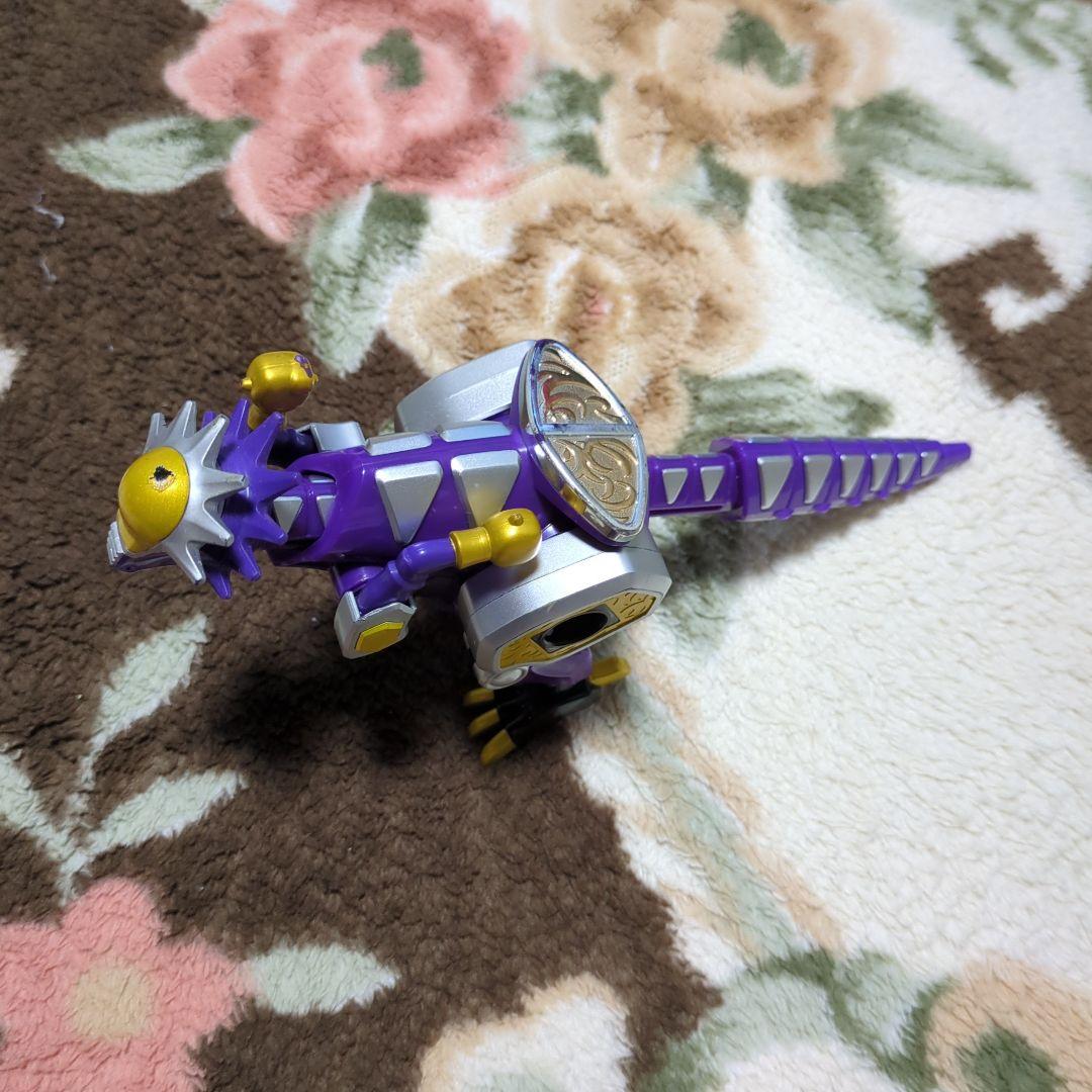 アバレンジャー　アバレンオー　アンキロベイルス　バキケロナグルス　トリケラトプス