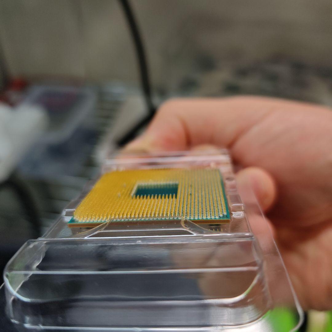 AMD Ryzen 7 5700X3D ジャンク