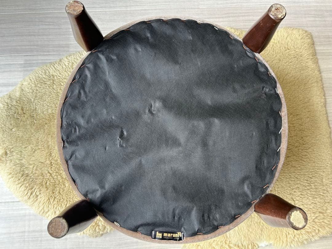 maruni マルニ　オットマン　スツール　猫脚ベルサイユシリーズ　ソファ　腰掛