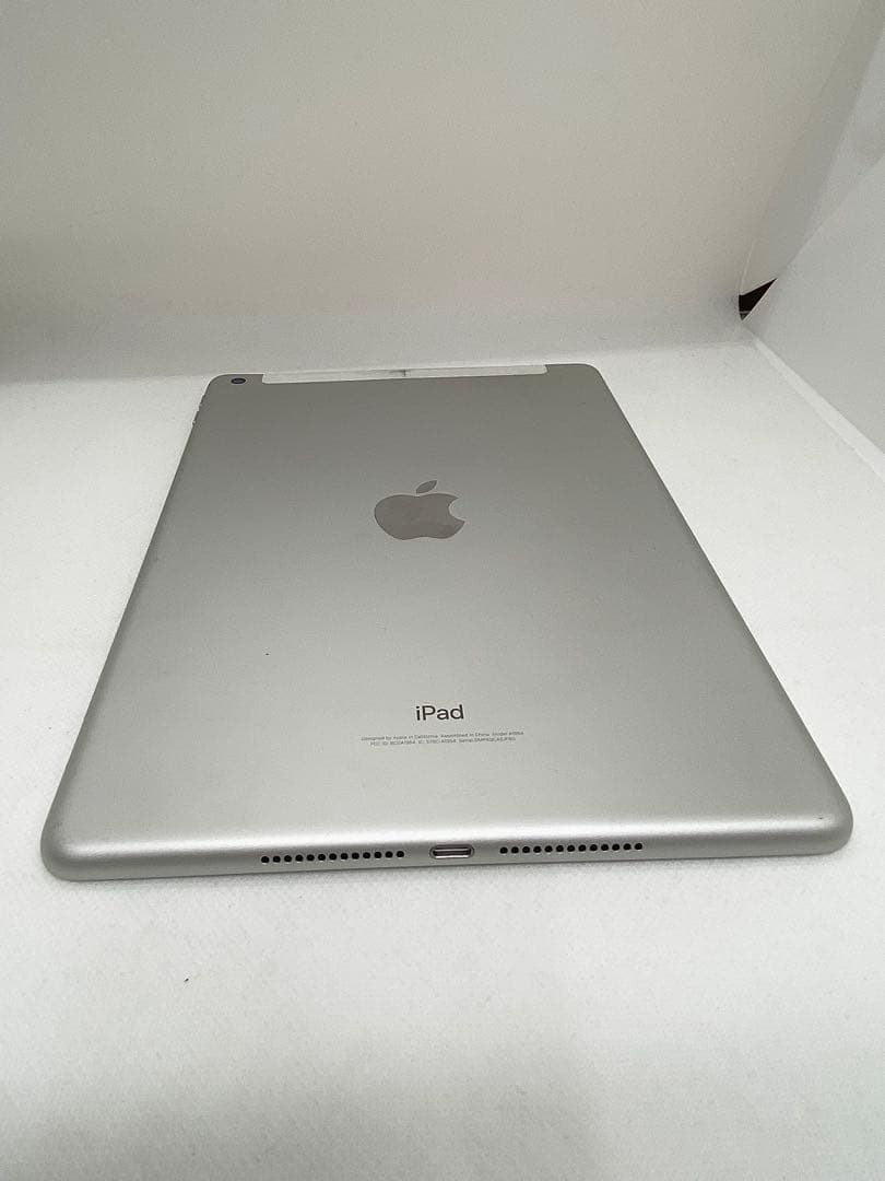 ア*ー様 iPad 第6世代 本体 バッテリー95% 53489