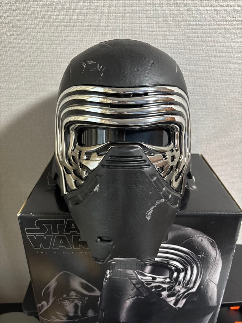 スター・ウォーズ Kyl Ren カイロレン　ヘルメット　ブラックシリーズ