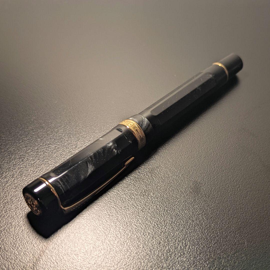 Parker Duofold 120周年記念限定モデル 'Lucky 8'