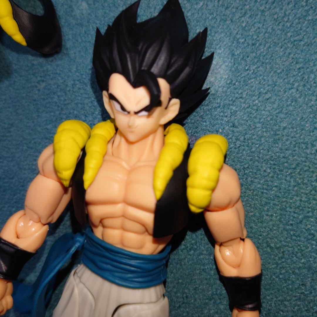 octoysベジット&Tonsenarttoys Kamione ゴジータ