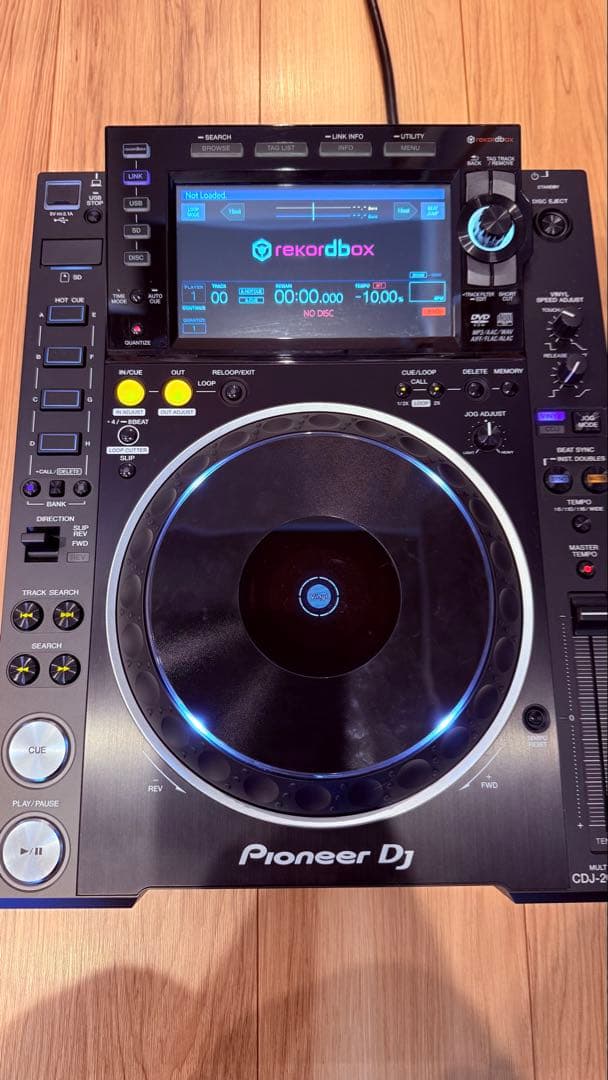 Pioneer CDJ-2000NXS2 1台　デッキセーバー付き 箱付き