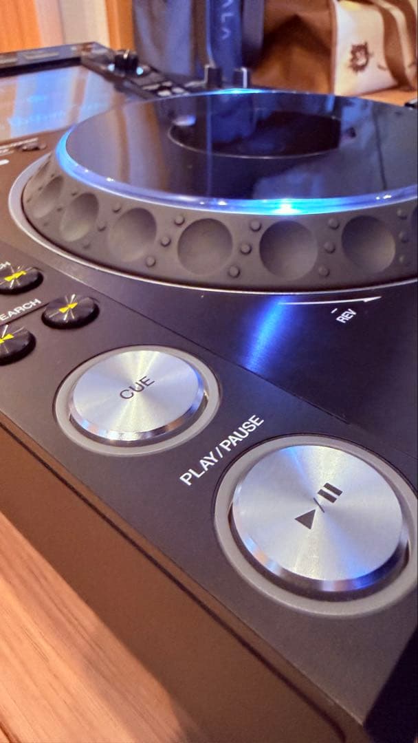 Pioneer CDJ-2000NXS2 1台　デッキセーバー付き 箱付き