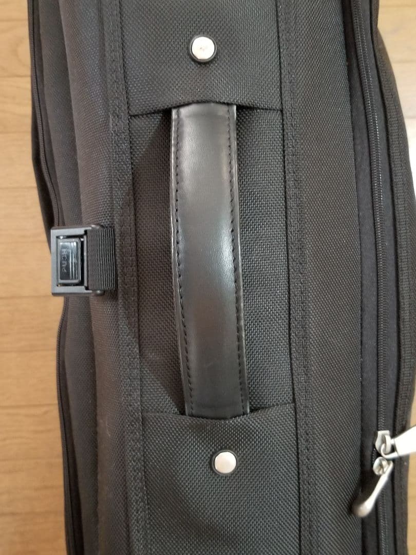 JALパイロットの荷物