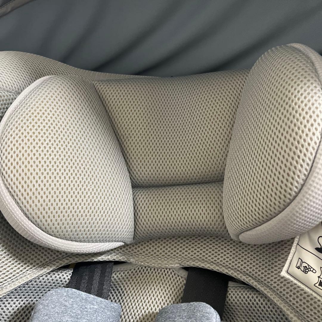 Combi チャイルドシート クルムーブ　ISOFIX
