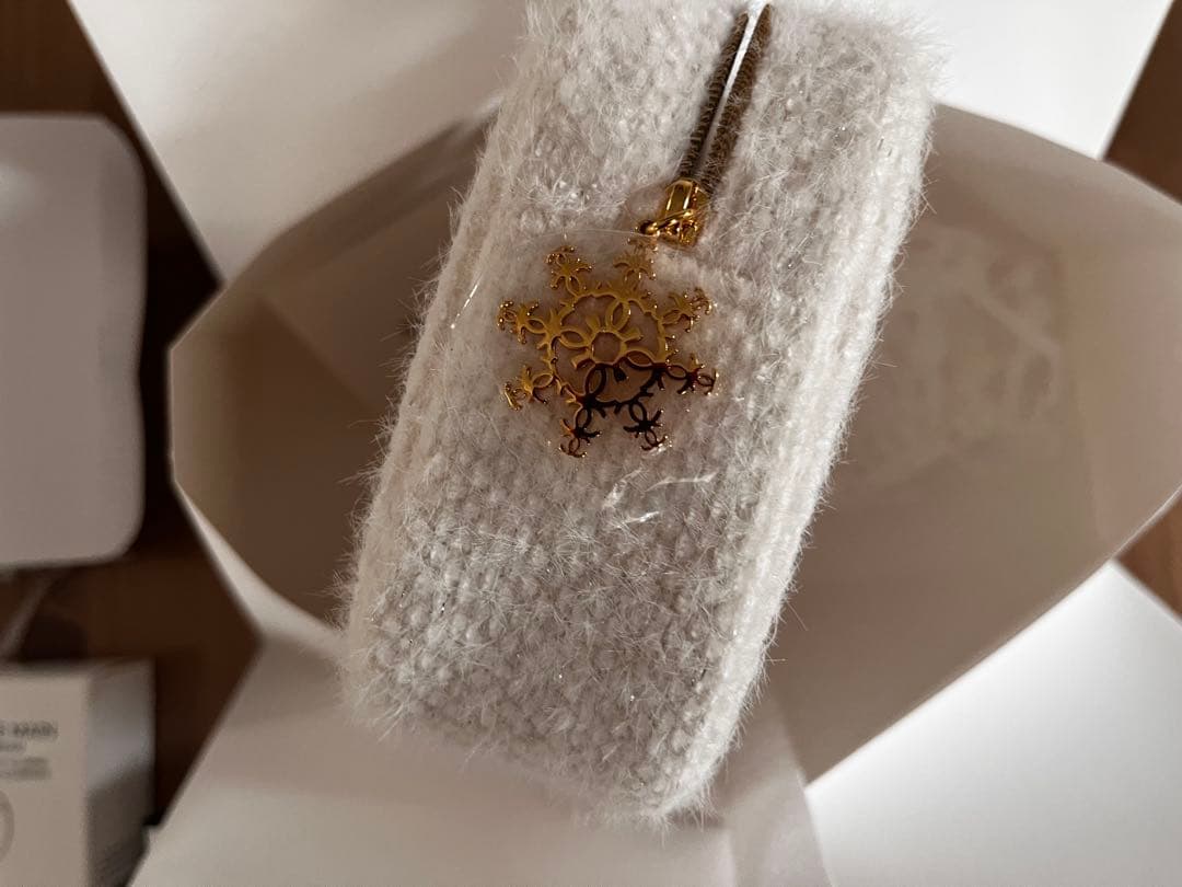 【新品未使用】 CHANEL クリスマスコフレ2024 エッセンシャルケアセット