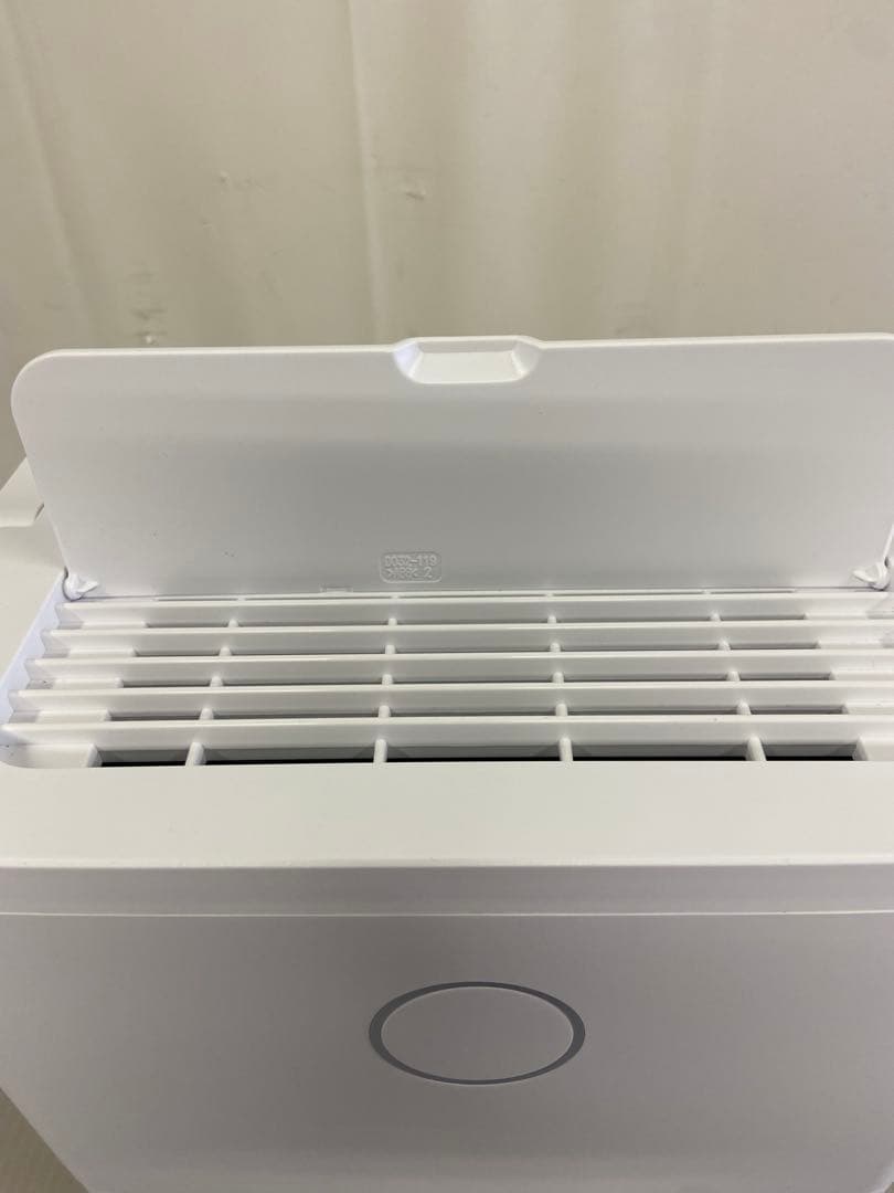 11r19 YAMAZEN 除湿機 YDC-J03(W) 2025年製