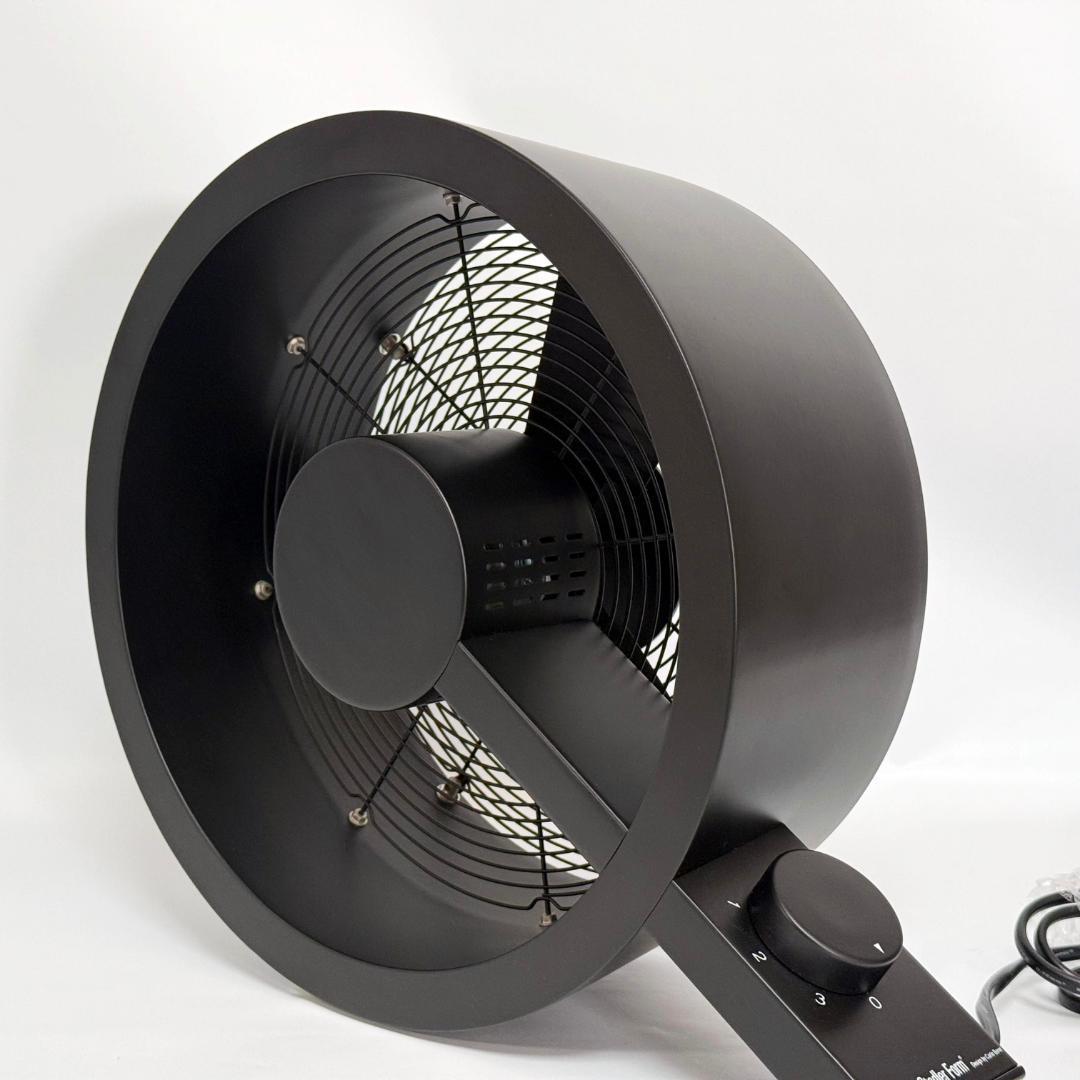 ほぼ未使用　Stadler form Q-fan サーキュレーター　ブラック