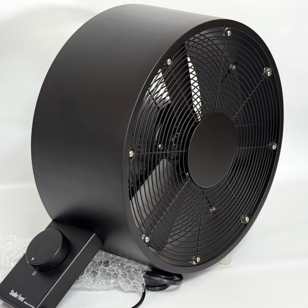 ほぼ未使用　Stadler form Q-fan サーキュレーター　ブラック